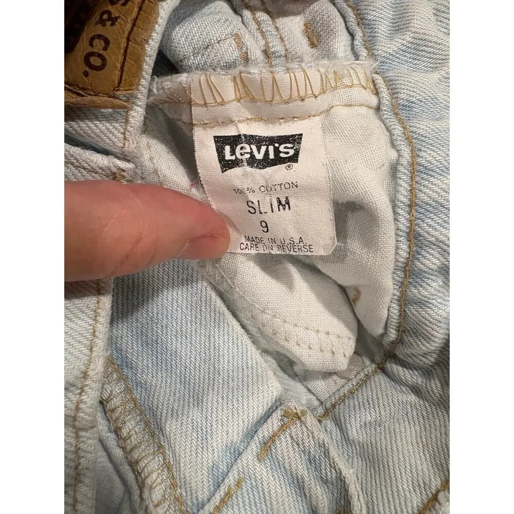 Vintage 90s 550 Levi’s Light Wash Denim Straight Leg Jeans Kids Size 9 Slim